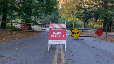 Park Closure Sign
